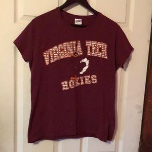 Virginia Tech Hokies Maroon T-Shirt Ladies Large L Blacksburg VA ACC
